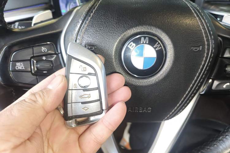 Used BMW 5 Series 2018 530Li Luxury Edition Premium Package