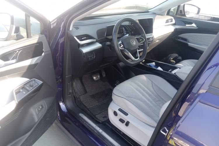 Used Volkswagen ID.6 X 2021 Pro Smart Long-Range Edition