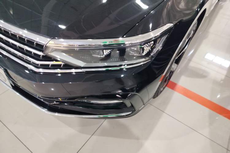 Used Volkswagen Magotan 2023 2 Million Units Limited-Edition 380TSI DSG Flagship Version
