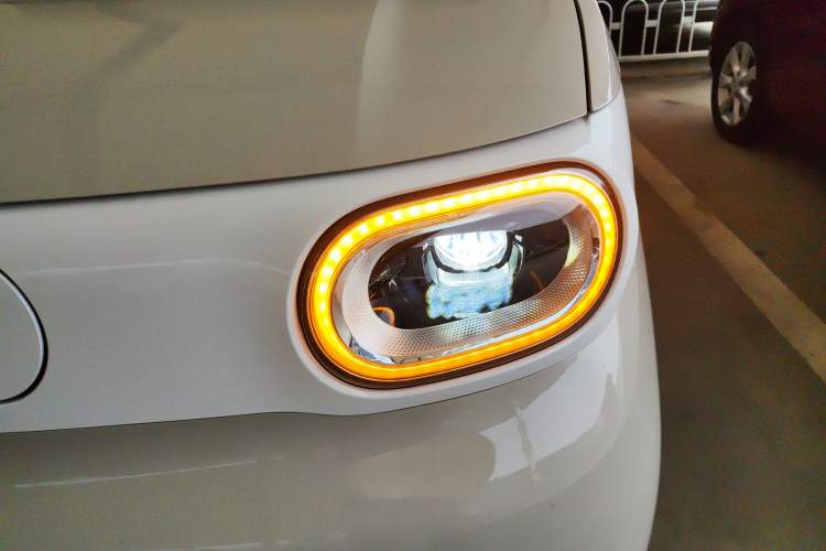 Used Wuling Hongguang MINIEV 2024 3rd Generation 215km Youth Edition
