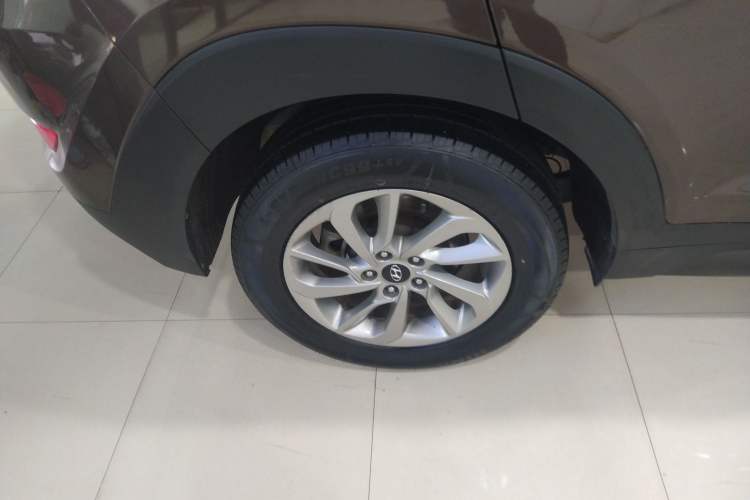 Used Hyundai Tucson 2015 1.6T Dual-Clutch Two-Wheel-Drive Smart Model
