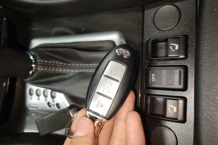 Used Infiniti QX50 2015 2.5L Comfort Edition
