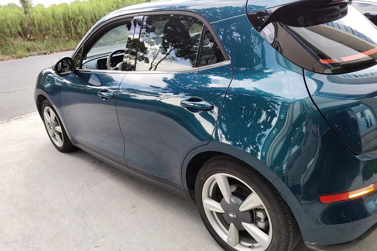 Used ORA Good Cat 2022 Morandi Edition 400km Standard Range Premium Version Lithium Iron Phosphate
