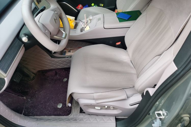 Used ONVO L60 2024 60 kWh Rear-Drive Version