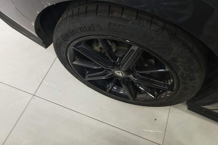 Used Changan UNI-V 2022 1.5T Prestige Version