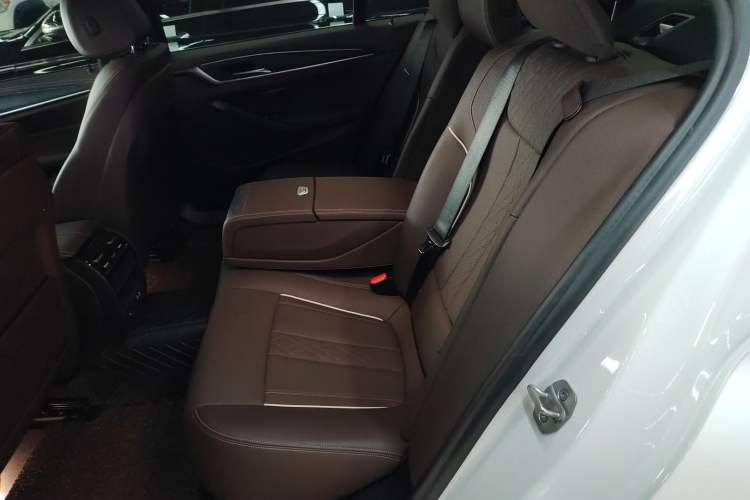 Used BMW 5 Series 2021 530Li Leading Model M Sport Package
