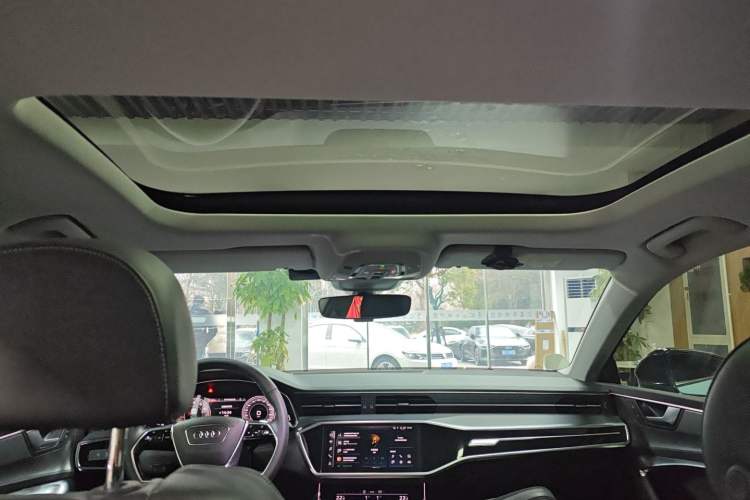 Used Audi A7L 2022 45 TFSI S-line Dream-Building Edition
