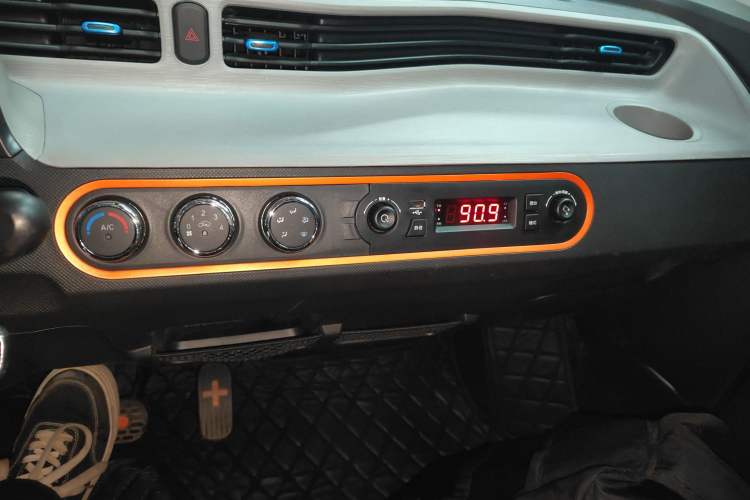 Used Wuling Hongguang MINIEV 2022 Easy Version Lithium-NMC