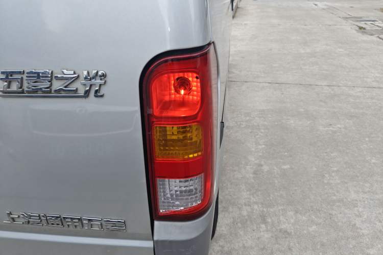 Used Wuling Zhiguang 2020 1.2L Practical Model China VI LSI