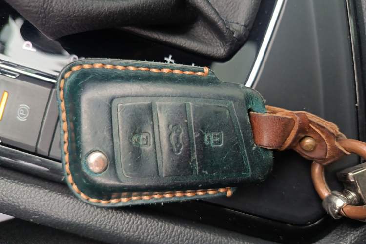 Used Volkswagen Tiguan L 2018 330TSI Automatic Two-Wheel Drive Luxury Edition
