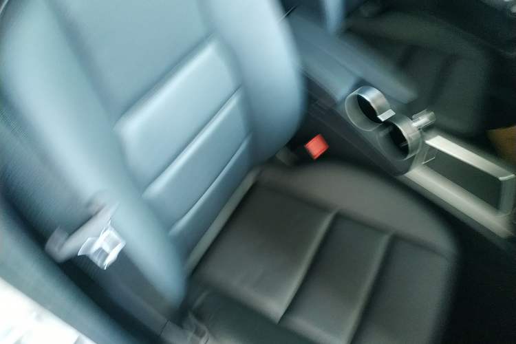 Used Mercedes-Benz GLK-Class 2013 GLK 300 4MATIC Dynamic Sunroof Model