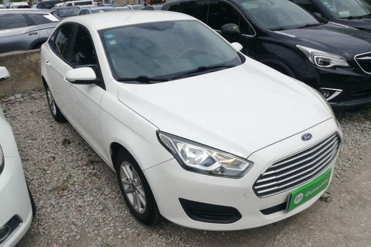 Used Ford Escort 2019 Revised 1.5L Automatic ZhiXiang Version China VI Standard