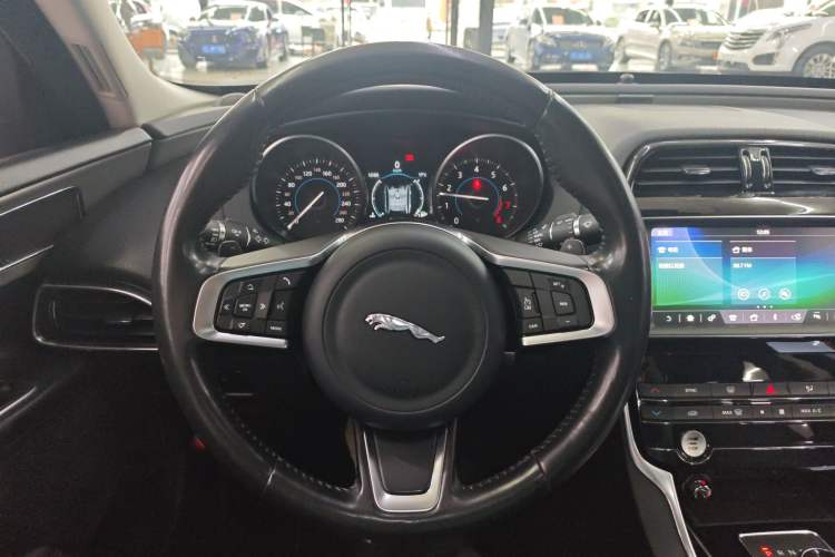 Used Jaguar XEL 2019 2.0T 200 PS Luxury Edition