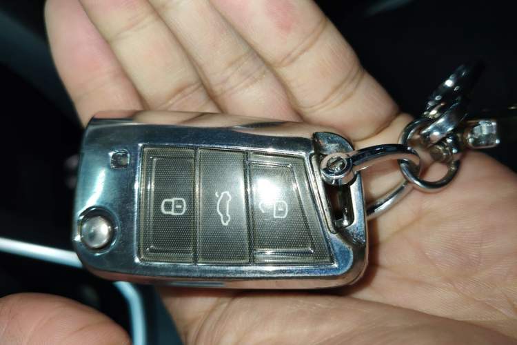 Used Volkswagen Tayron 2024 300TSI Two-Wheel-Drive Luxury Plus Advanced Version
