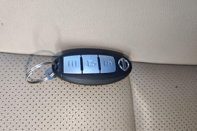 Used Nissan X-Trail 2014 2.0L CVT Comfort Edition 2WD
