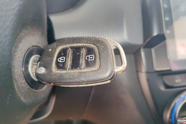 Used Hyundai Verna 2017 1.4L Automatic YueXiang Edition China V-standard