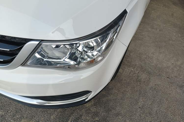 Used Baojun 730 2019 1.5L Manual Value Edition 7 Seats China VI Emission Standard