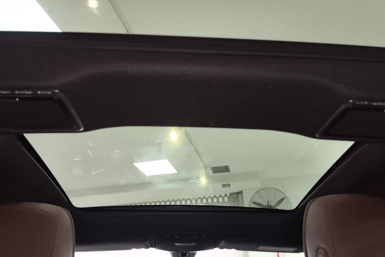 Used Mercedes-Benz E-Class 2021 Restyled E 300 L Sporty and Stylish Edition
