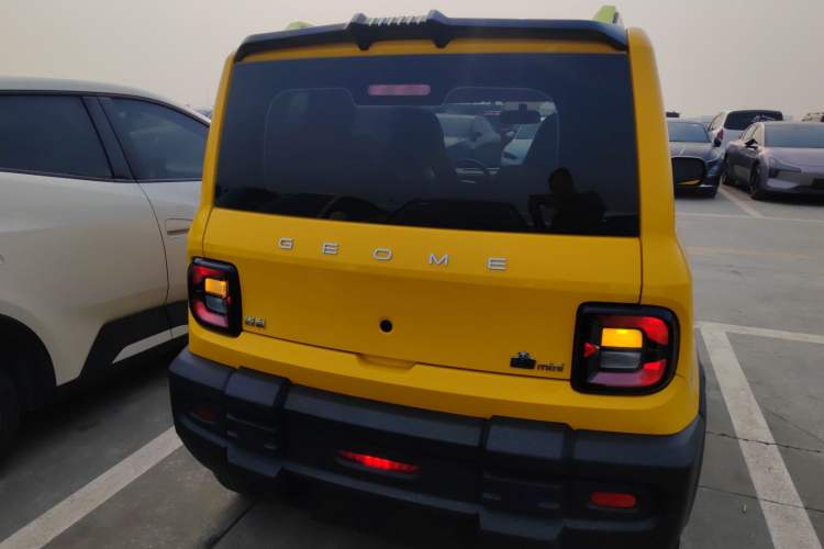 Used  Panda 2025 210km Panda Rider
