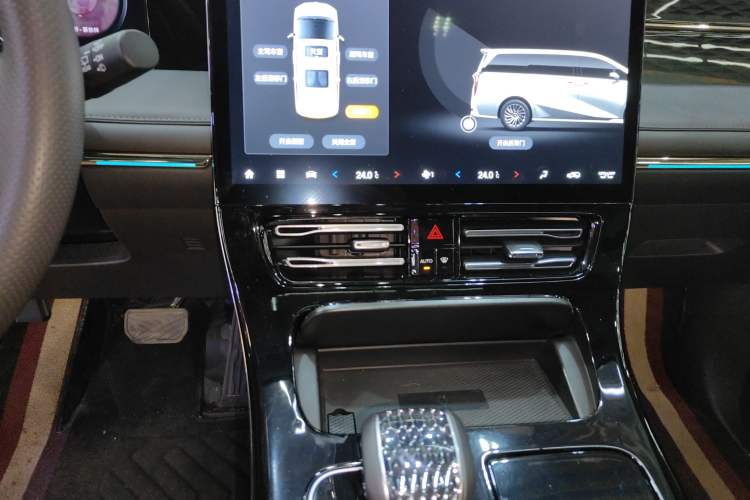 Used GAC Trumpchi M8 2024 Master Series 400T Ultimate Edition
