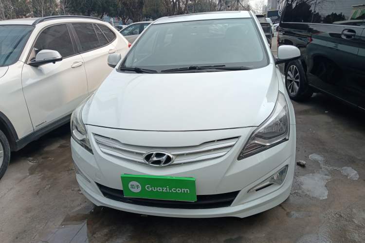 Used Hyundai Verna Ray 2014 1.4L Automatic GLX