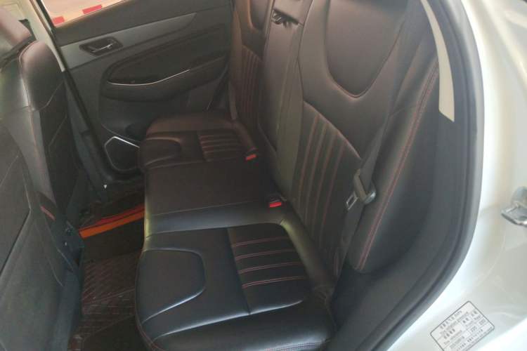 Used BAIC Beijing X5 2018 1.5T Manual Elite Edition China V Standard
