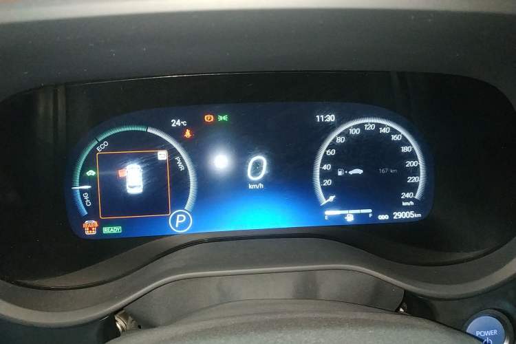 Used Toyota Sienna 2021 2.5L Hybrid Platinum Edition