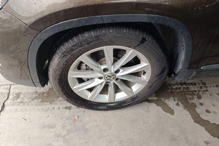 Used Volkswagen Tiguan 2015 1.8TSI Manual Two-Wheel-Drive Limited Edition