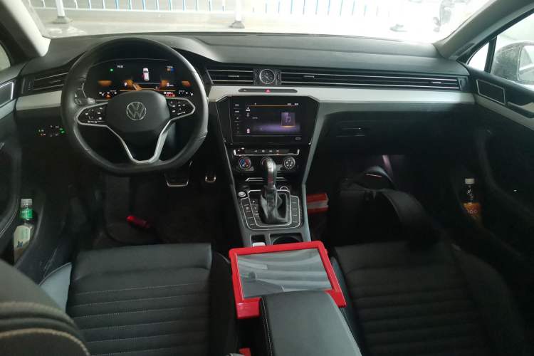 Used Volkswagen Magotan 2025 Zhongxiang Version 280TSI DSG Comfort Edition