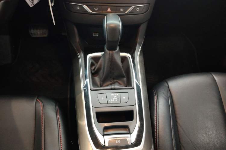 Used Peugeot 408 2016 1.6T Automatic Luxury Edition
