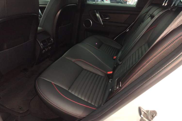 Used Land Rover Discovery Sport 2022 249 PS R-Dynamic S Performance Edition 5 Seats
