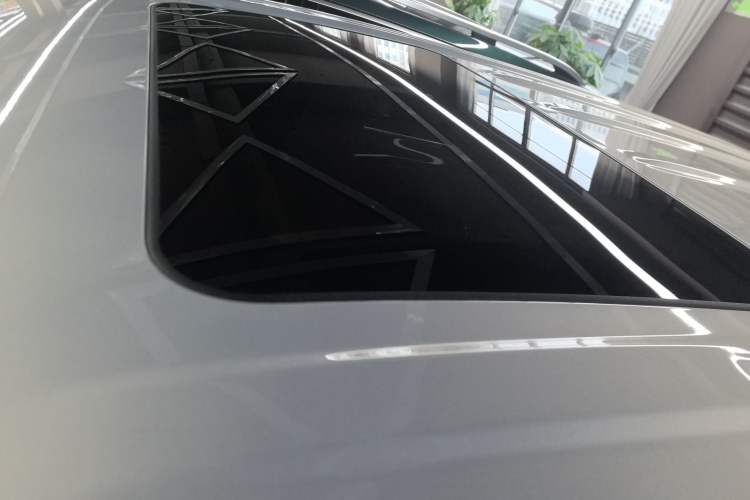 Used Buick GL8 New Energy 2025 Lushang First-Drive Edition 7-Seater
