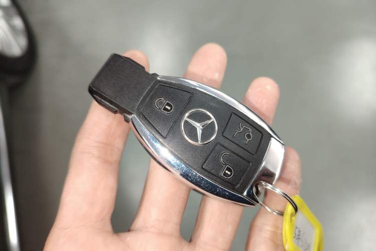 Used Mercedes-Benz S-Class 2014 S 320 L Business Model
