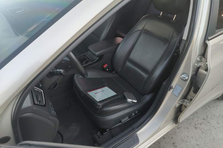 Used Hyundai Mistra 2014 1.8L Automatic Deluxe DLX Model