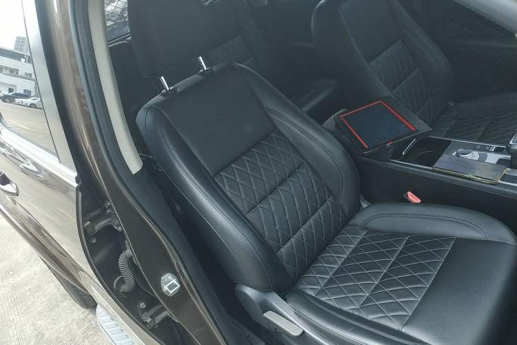 Used Great Wall Poer 2020 2.0T Automatic Diesel 2WD Comfort Edition GW4D20M
