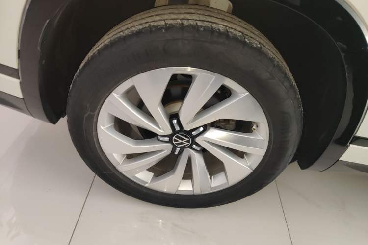 Used Volkswagen Tayron X 2020 330TSI Two-Wheel Drive Luxury Smart Connectivity Version