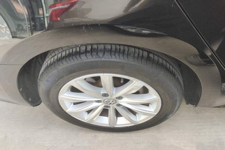 Used Volkswagen Passat 2017 330TSI DSG Luxury Edition
