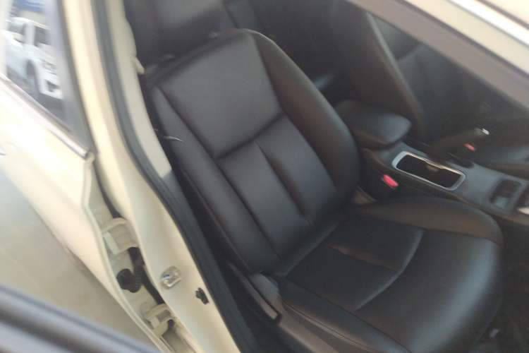 Used Nissan Sylphy 2024 Classic 1.6XL CVT Luxury Edition
