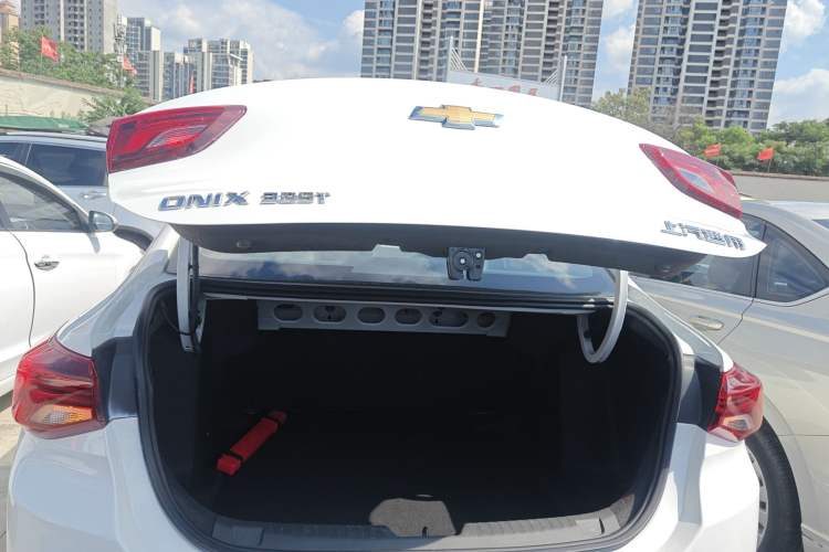 Used Chevrolet Cavalier 2022 325T Automatic Enjoyment Edition