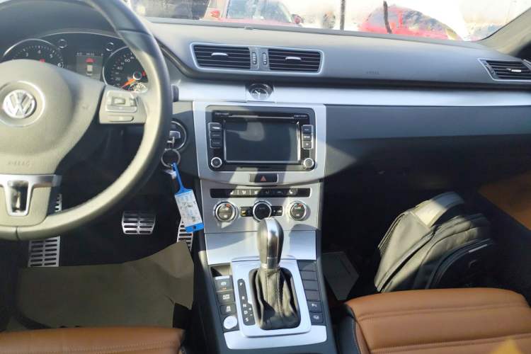 Used Volkswagen FAW-Volkswagen CC 2013 1.8TSI Luxury Model
