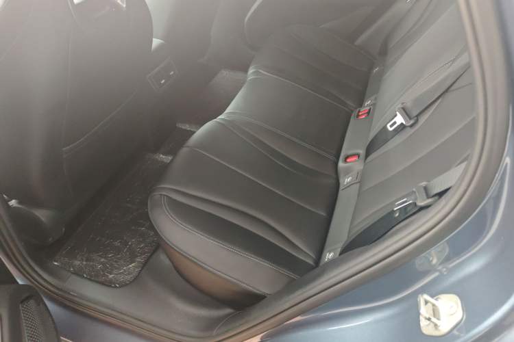 Used BYD Seal 06 New Energy 2024 DM-i 120KM Luxury Model
