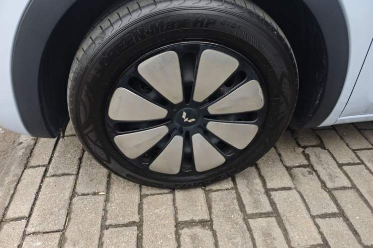 Used Wuling Bingo 2023 410 km Lingxi Deluxe Edition
