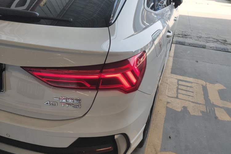 Used Audi Q3 Sportback 2020 40 TFSI Fashion Model
