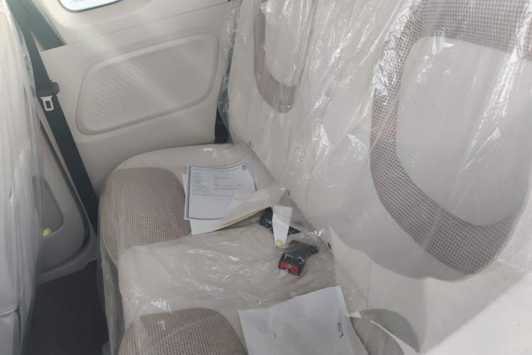 TDK.VehicleDetails.img