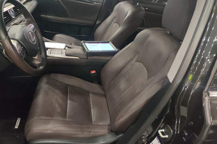 Used Lexus RX 2020 450hL Four-Wheel Drive Luxury Edition 7-Seater
