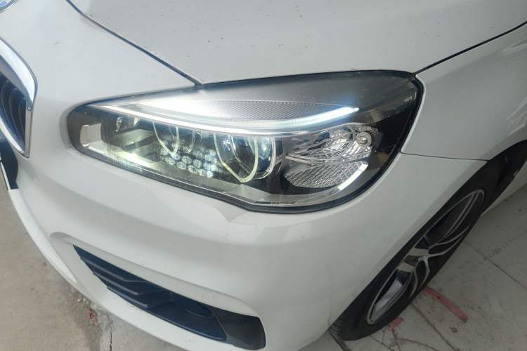 Used BMW 2 Series Active Tourer (Import) 2015 218i Sports Design Package
