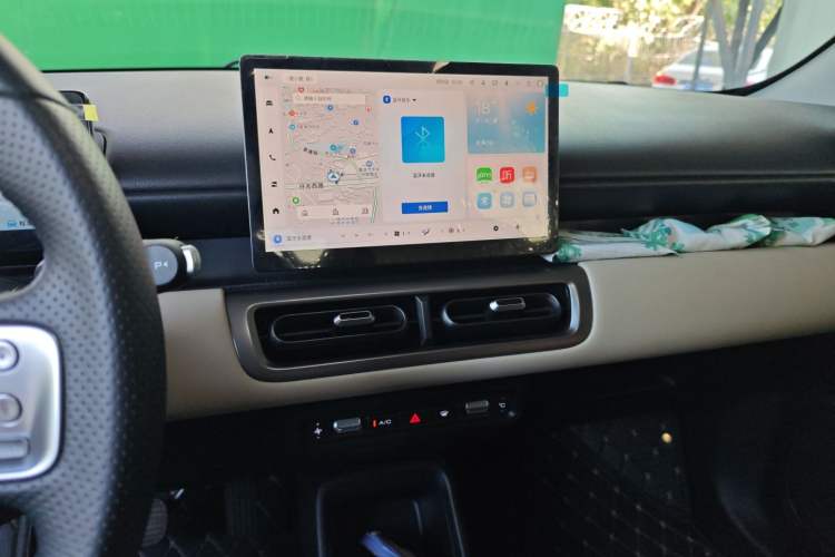 Used Wuling Bingo PLUS 2024 330 km Range Five-Seater Version
