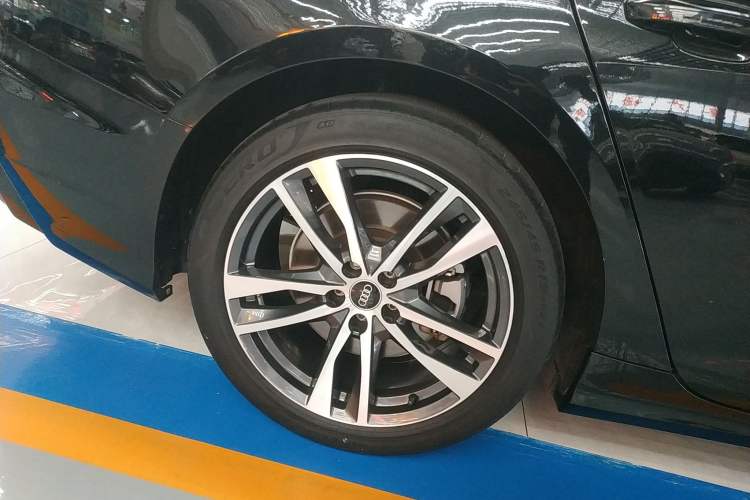 Used Audi A6L 2023 40 TFSI Luxury Dynamic Model