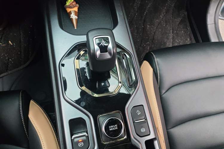 Used Geely Auto icon 2023 1.5TD Chocolate Luxe Edition
