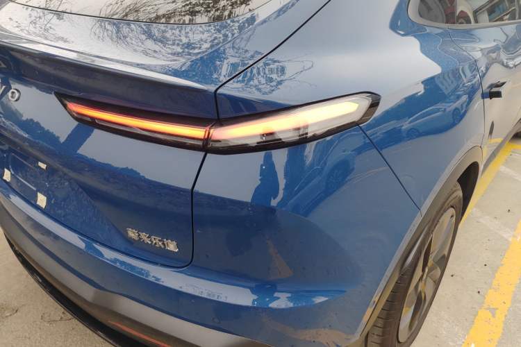 Used ONVO L60 2024 60 kWh All-Wheel Drive
